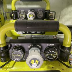 RYOBI ONE+ 1 Gal. 120 PSI Portable 18V Horizontal Air Compressor