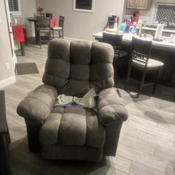 Recliner 