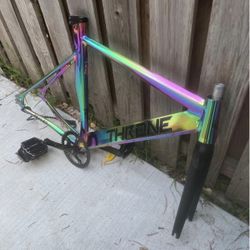Throne Tracklord Frameset