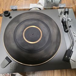 Pioneer PL-510S Turntable equipped with Shure Pacific M73PED, Plays Great