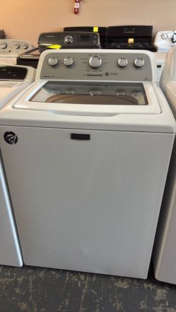 Nice like new Maitag washer top loader