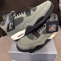 Jordan 4 Undefeated Size 13 $400