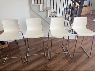 4 Bar stool, counter height white