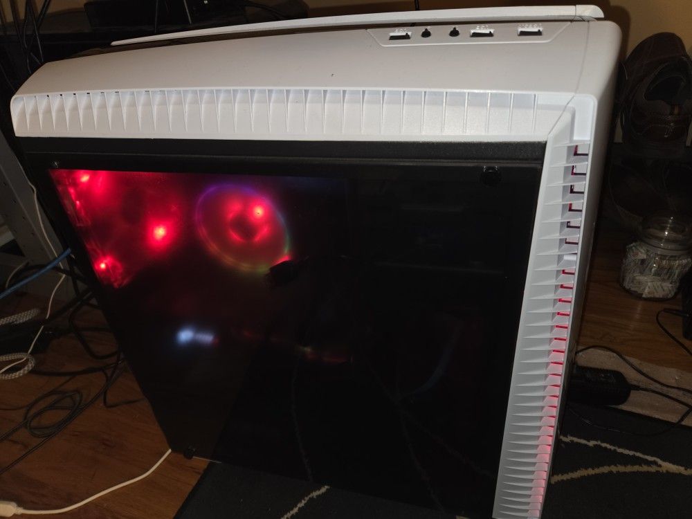 Desktop Gaming PC With Bazzite OS (Steam Ready)