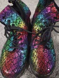 Dr. Martin girls rainbow boots (size 2)
