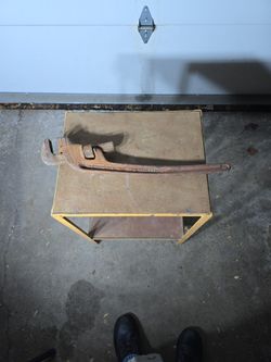 24" Ridge Heavy Duty Pipe Wrench