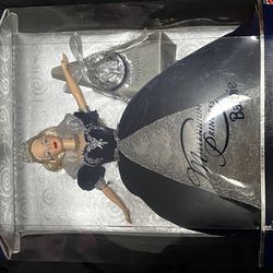 NEW RARE Special Millineum Edition 2000 Barbie Doll Princess w/Ornament NRFB