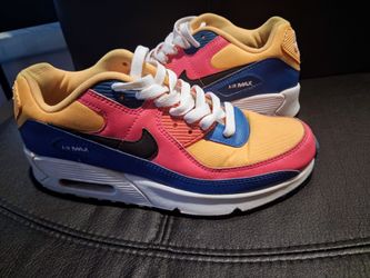 Nike Air Max 90 size 7 LIGHTLY USED