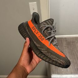 Yeezy 350 V2