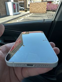 iPhone 16e 128GB White – Cricket Locked – Clean IMEI – Excellent Condition
