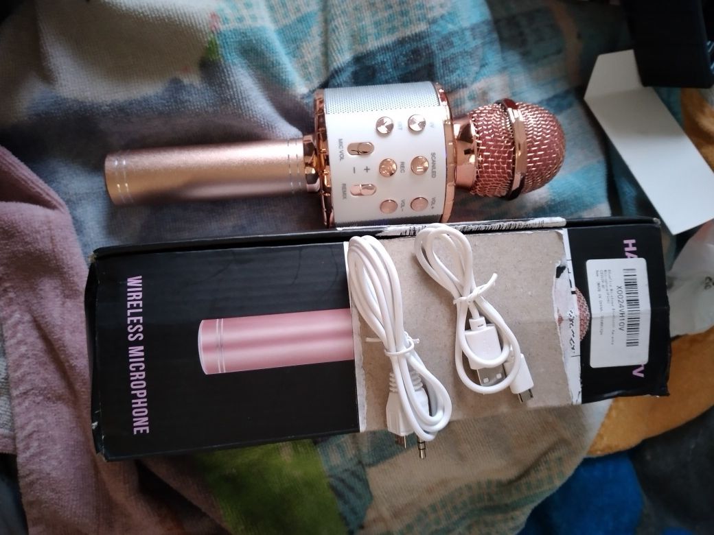 Rose gold microphone