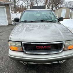 2003 GMC Sonoma