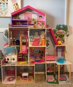Doll House