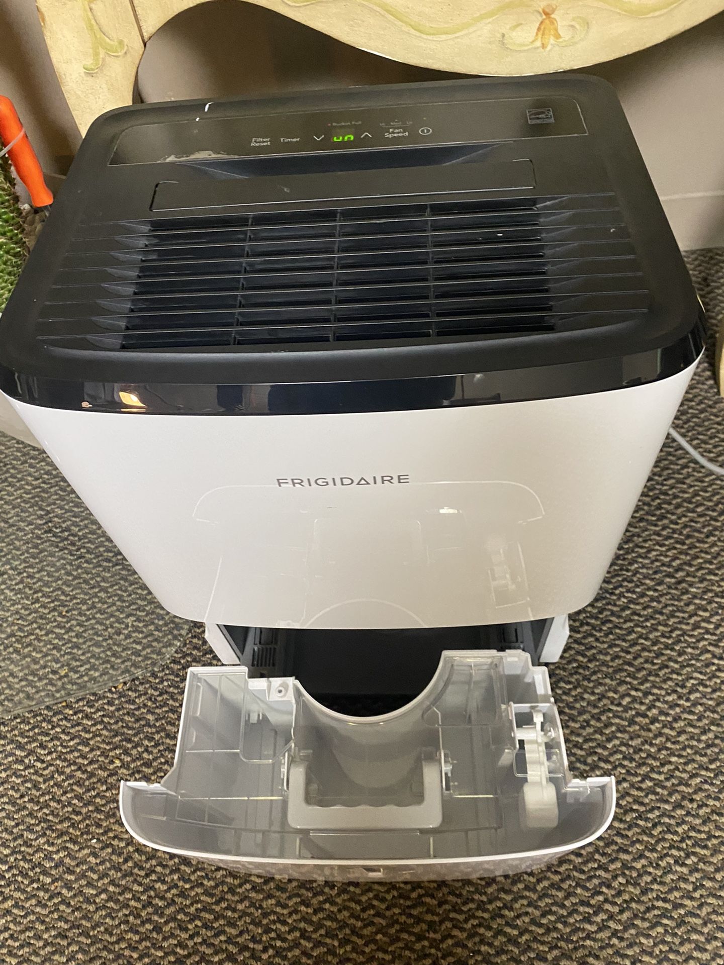 dehumidifier 