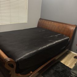 Queen Sleigh Bed With Dresser And Mirror