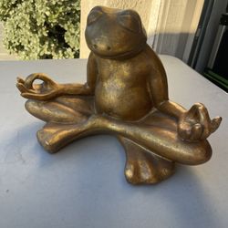 Yoga Frog Statue