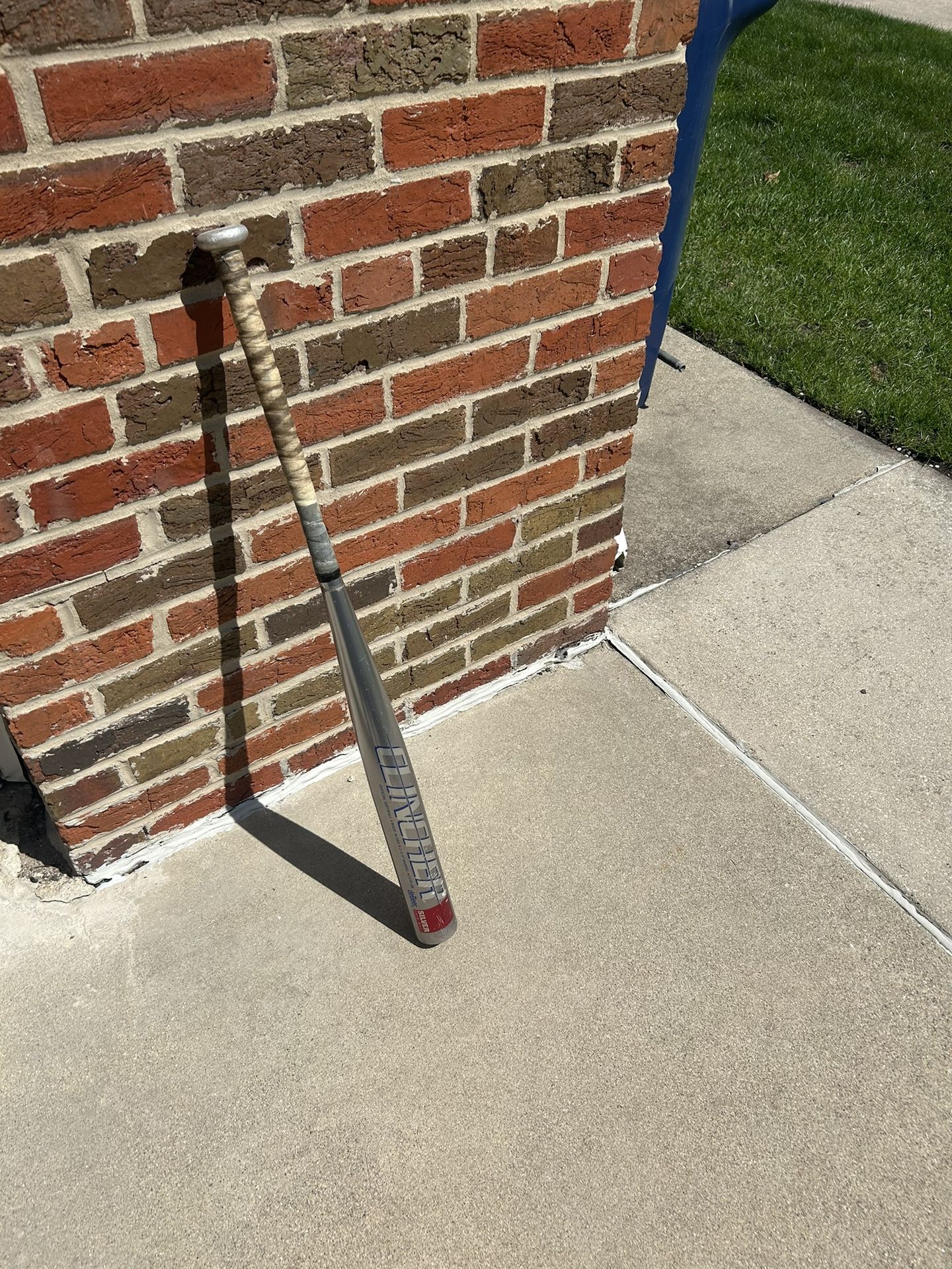 Clincher Softball Bat