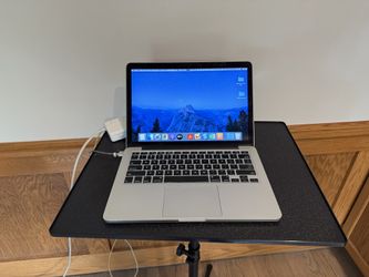 13” MacBook Pro (Early 2015) – 2.7 GHz, 256GB SSD