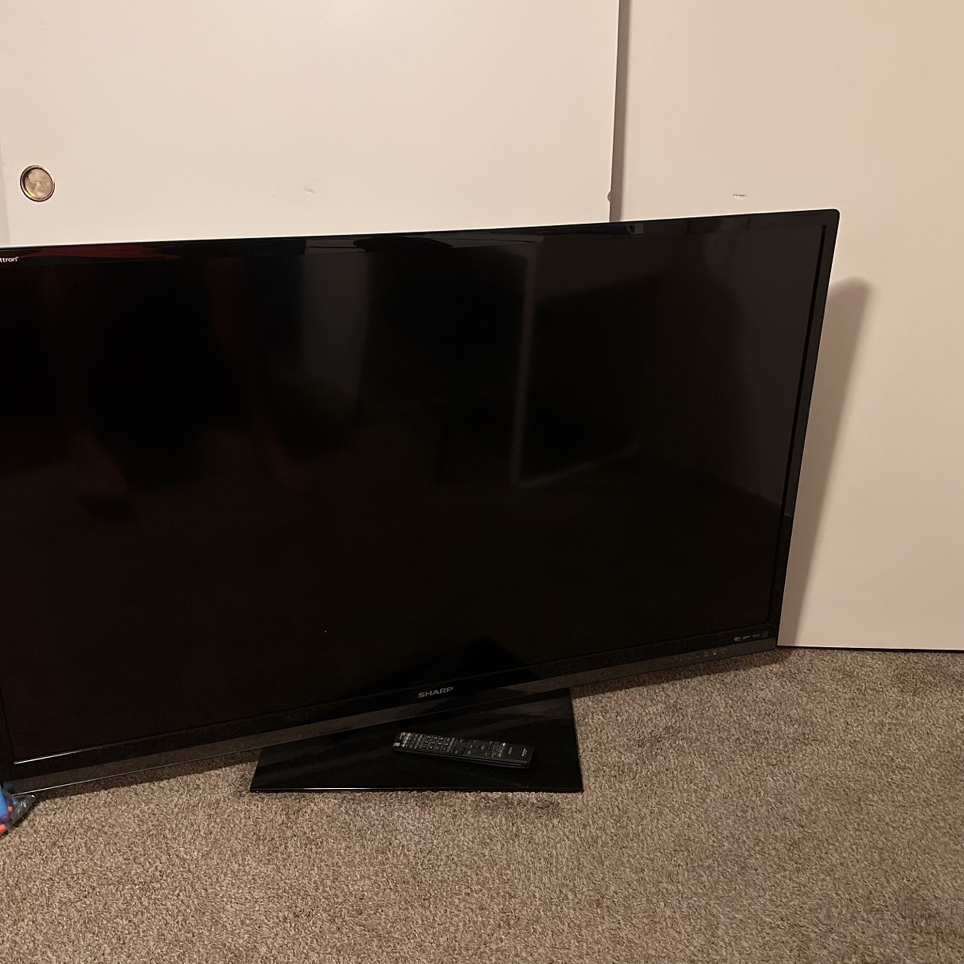 62” Flat Screen TV for Sale in Huntington Beach, CA OfferUp