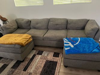 Sectional couch
