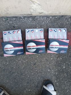 TaylorMade Tour Response STRIPE Golf Balls