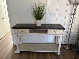 Rustic Farmhouse Console Table