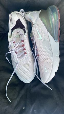 Nike Air Max 270
Men's Shoes size 13 exelent conditions