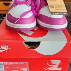 New Nike Dunk Low