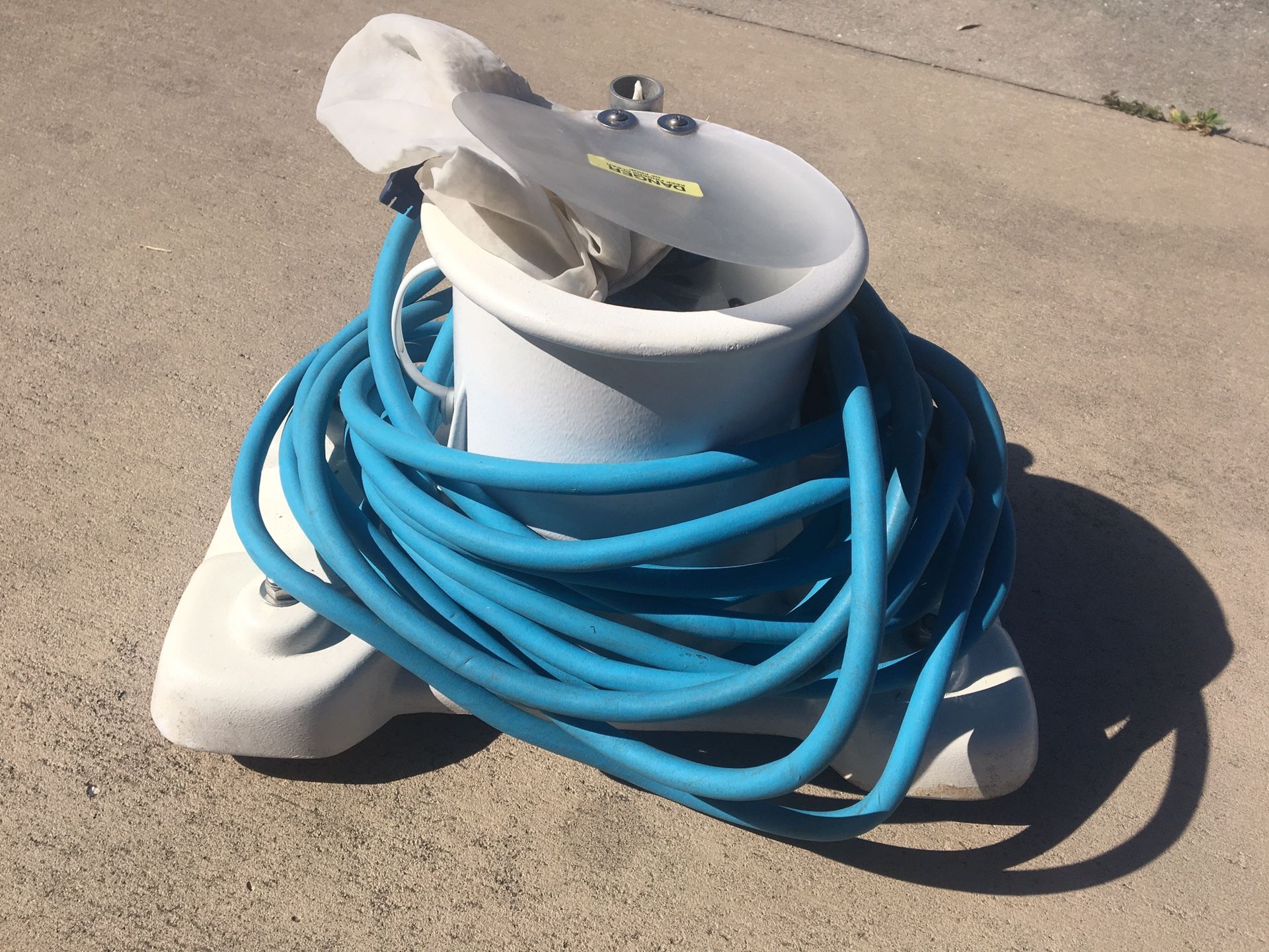 Hammer Head/power vac. For pool cleaning . Normal wear and tear wheels are all there Marine battery should work have not used in seven months .