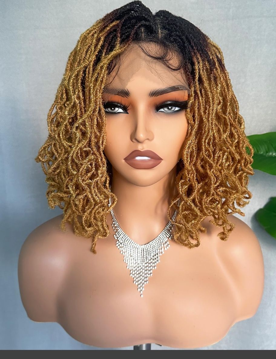 SOKU Dreadlock Wig Curly 4x4 Lace Frontal Ombre Strawberry Blonde 12 Inch Twist Faux Locs Wigs For Black Women Afro Curly Braided Synthetic Wig