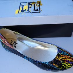 Flats For Women