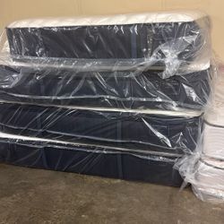 Stearns and Foster mattresses 888 for queen 888 for King
