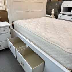 White 3 Piece Set With Storage Space - Many Sizes and Colors Available