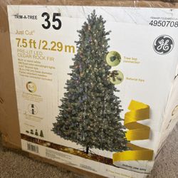 GE christmas Tree