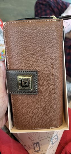 Stone Mountain Purse Brand New