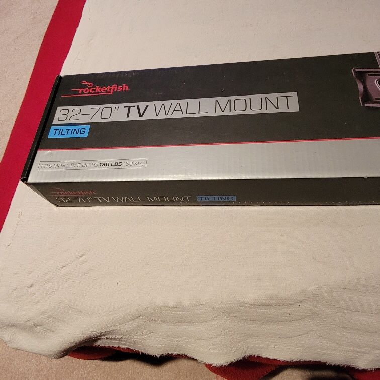 TV WALL MOUNT - ROCKETFISH TILTING 