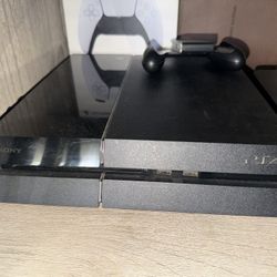 PS4 With Controller