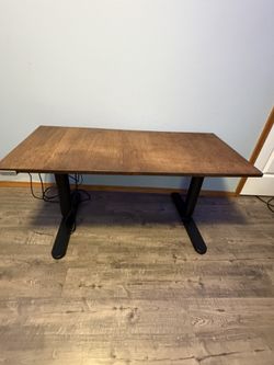 Awesome Power Adjustable Stand-Up Desk