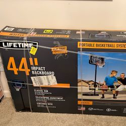 Lifetime 44” Classic Rim. Impact Backboard 