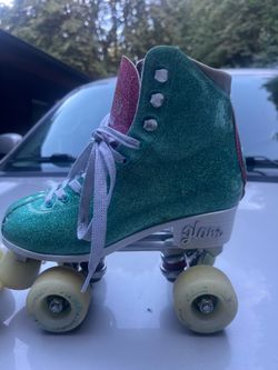 Disco Glam Crazy Roller Skates Size 6