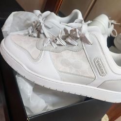 Men's COACH SIZE 12