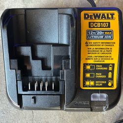 Dewalt 20v 1.25 Amp Battery Charger