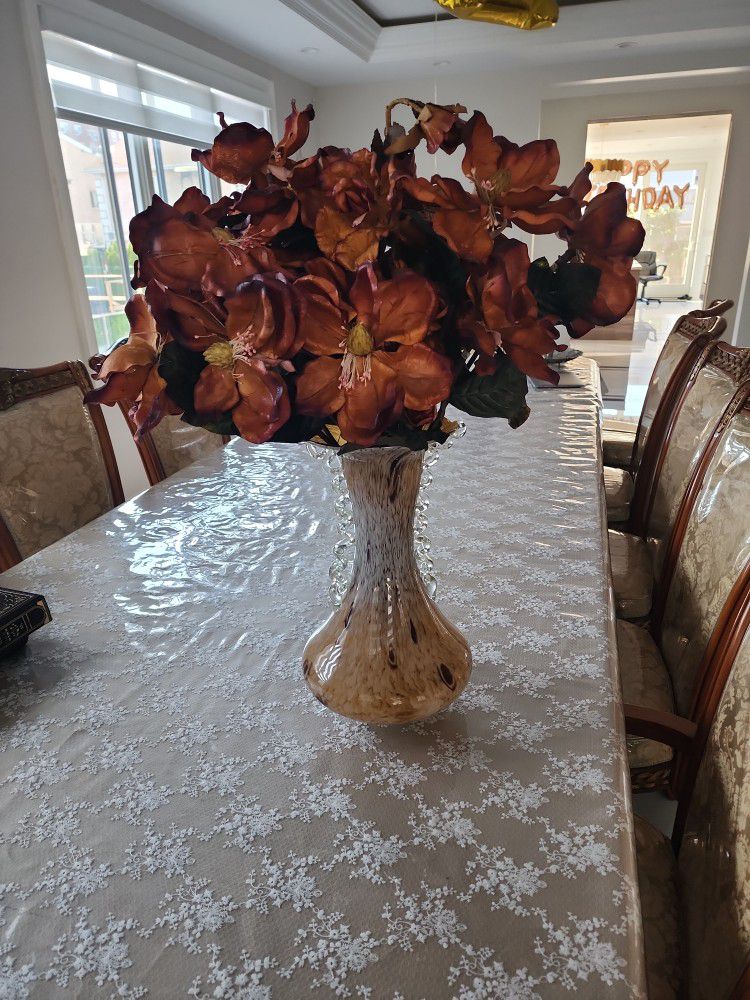 *** Wow Only $59  ITS 3 Feet Tall Vase Woth Flowers