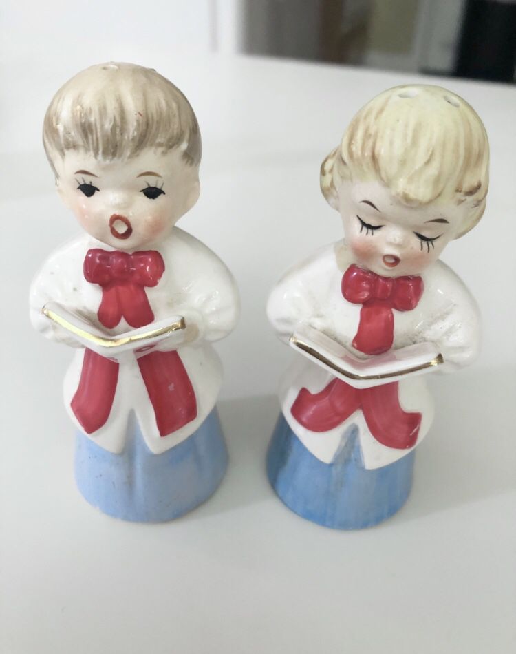 Vintage Christmas Japan NOEL Choir Boy and Girl Salt and Pepper Shakers