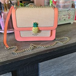 Kate spade Purse. Excellent Condition, Used Once