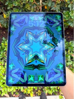 iPad Pro 12.9” 4th Gen 256  · WiFi + LTE · Pristine Like NewCondition ✨ Unlocked Any Carrier | Hablo Espanol