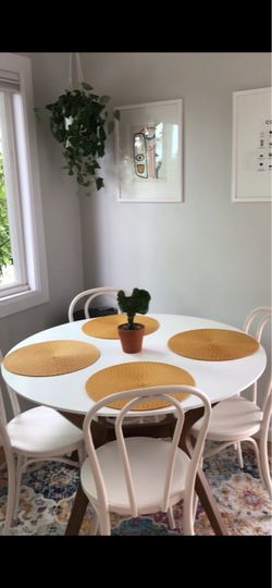 White Mid Century Round Dining Table with 4 Chairs