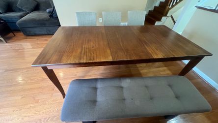 [Reduced price] $300 OBO - Crate and Barrel extensible dining table with 3 upholstered chairs and a bench (seats 6)