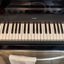 Yamaha Piagerro NP-11 Portable Slim (61-Key) Digital Piano Keyboard For Sale!!!