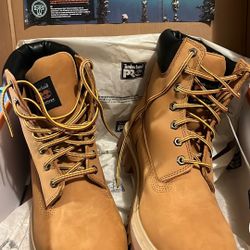 timberland boots/steeltoe/11